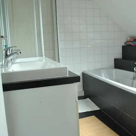 Charming Duplex In Center Apartment